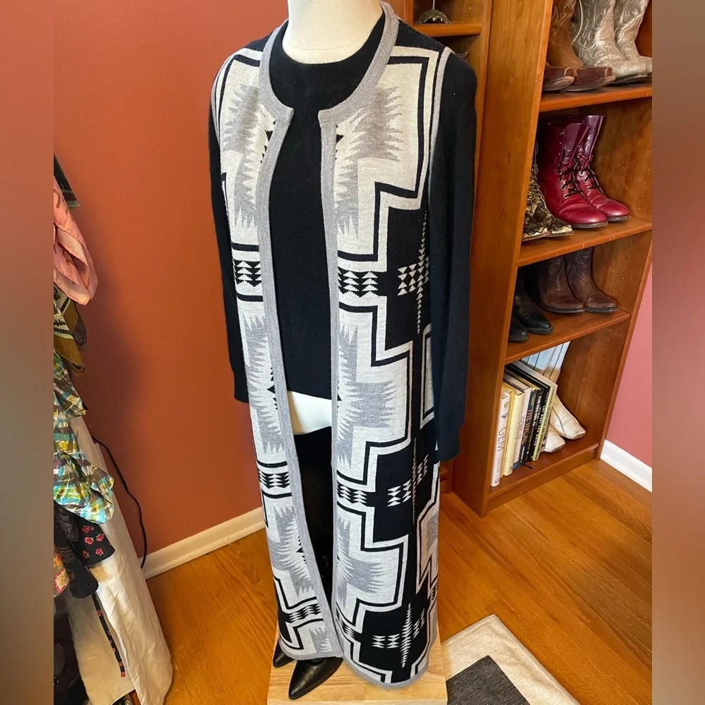 PH5 Monochrome Southwestern Print Open Duster Sweater Vest - Picture 6 of 7